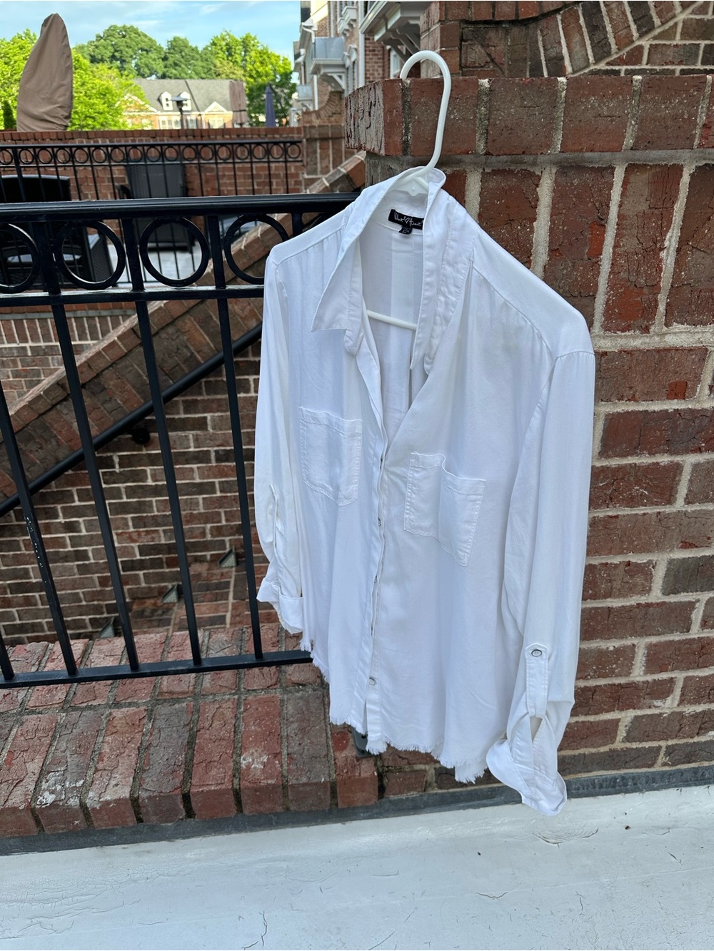 Velvet Heart White Collared Button-Up Shirt